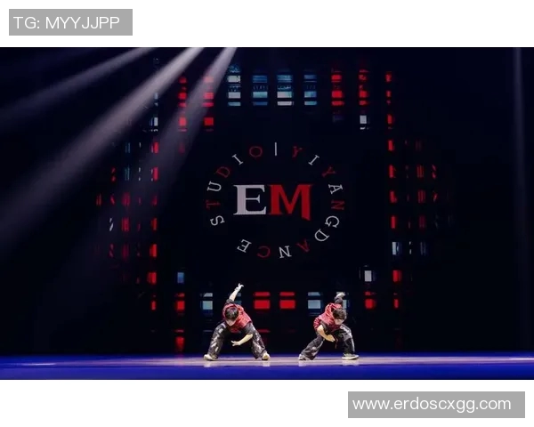 街舞盛宴：深入深圳街舞队的比赛历程与经验分享